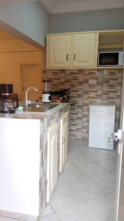Yaoundé Residence Sh מראה חיצוני תמונה