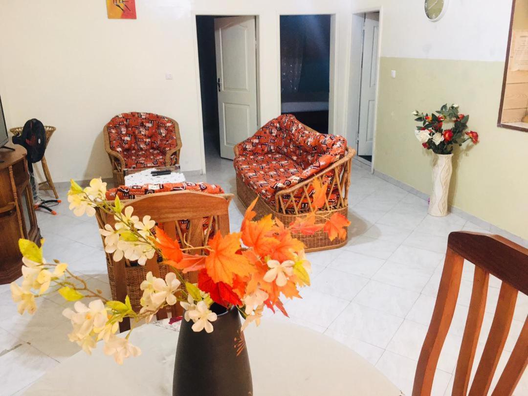 Yaoundé Residence Sh מראה חיצוני תמונה